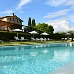 Le Rocche Di Lejlighedshotel 4*