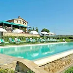Le Rocche Di Lejlighedshotel Valiano
