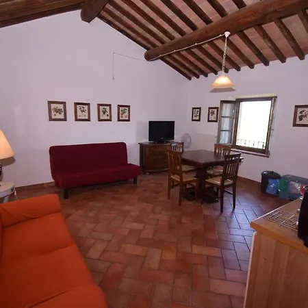 Le Rocche Di 4* Valiano
