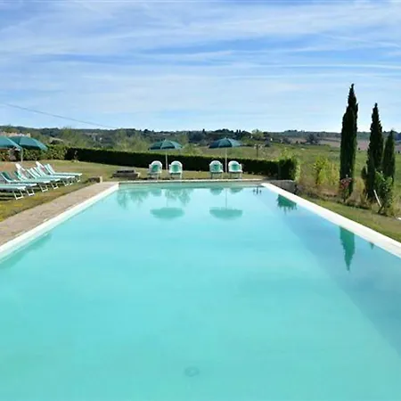 Le Rocche Di 4* Valiano