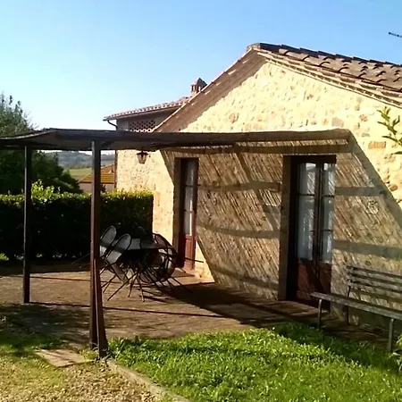 Le Rocche Di 4* Valiano