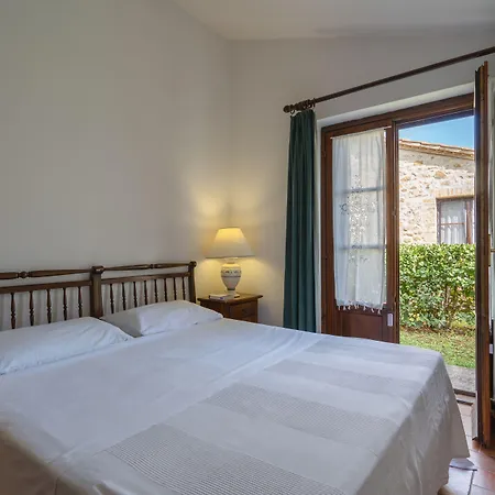 Aparthotel Le Rocche Di 4*